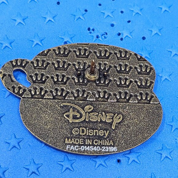 Loungefly Disney Princess Latte Art Blind Box Pin - Belle Beauty & The Beast Pin - Picture 2 of 2